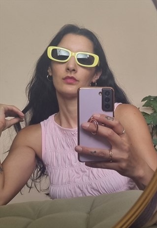 Y2K Yellow Sunglasses in Square shape