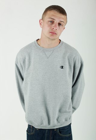 VINTAGE Y2K CHAMPION SMALL LOGO SWEATSHIRT
