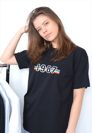 BLACK T-SHIRT WITH 1987