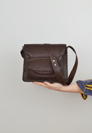 LEATHER SHOULDER BAG
