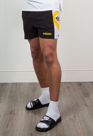 ADIDAS VINTAGE SHORTS 90'S