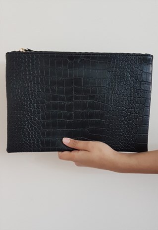 CROCODILE PRINT OVERSIZED CLUTCH BAG