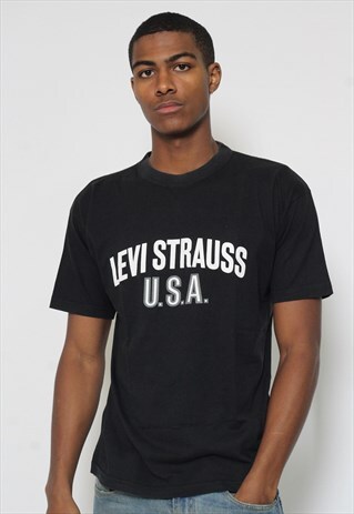 VINTAGE LEVIS T-SHIRT