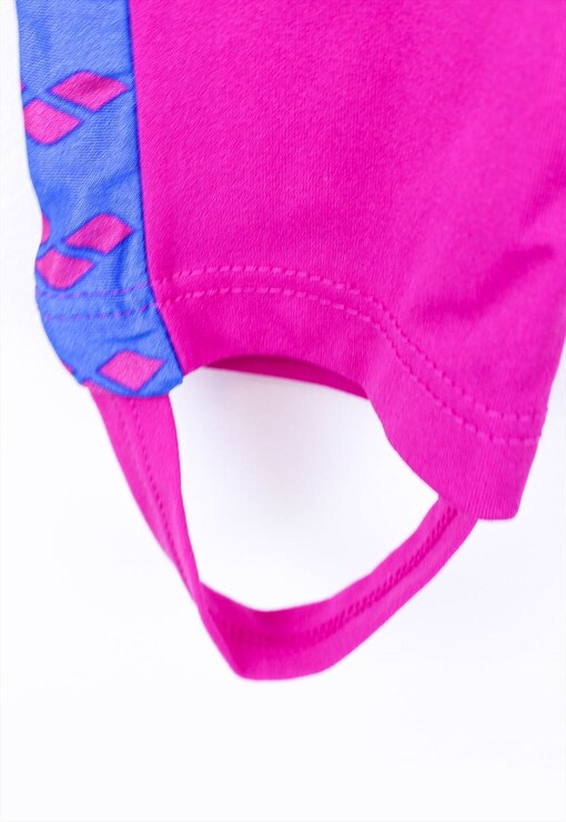 garment image