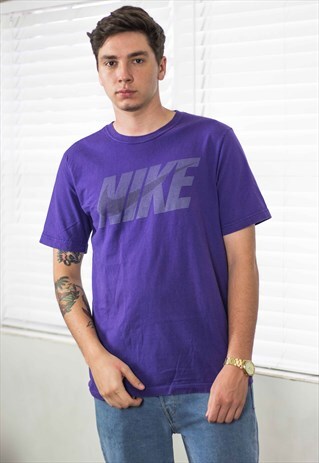 VINTAGE NIKE T-SHIRT LOGO 90S L 6.5