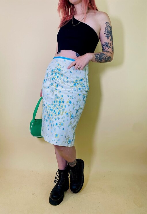 garment image