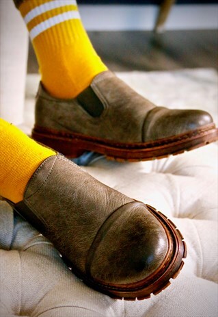 REAL LEATHER LOAFER WITH ELASTIC LACE