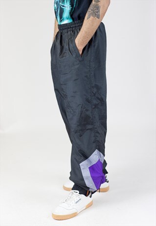 VINTAGE 90S BLACK SHELL TRACKSUIT BOTTOMS