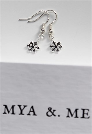 "LET IT SNOW" EARRINGS 925 STERLING SILVER