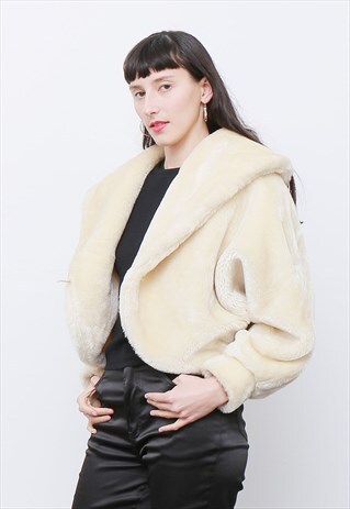 VINTAGE 1980'S IVORY CREAM CROPPED FAUX FUR COAT