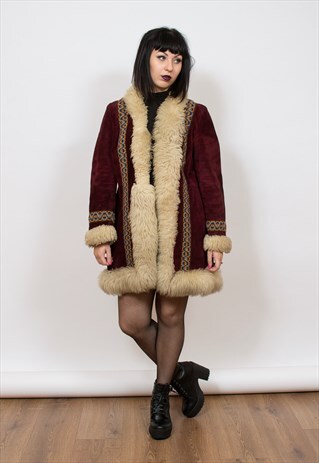 VINTAGE 1960'S PURPLE SUEDE EMBROIDERED COAT 14