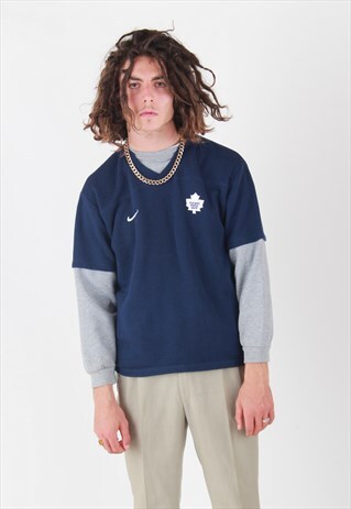 VINTAGE NIKE SWEATSHIRT