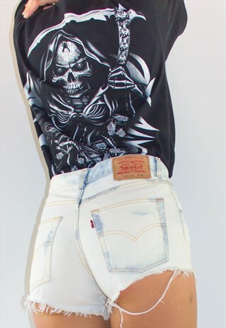VINTAGE HIGH WAIST 80'S BLEACH WASH LEVI SHORTS