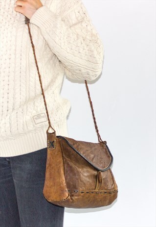VINTAGE 70'S SOFT LEATHER HANDBAG / SATCHEL