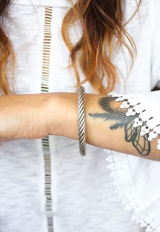 FESTIVAL SWIRL CUFF
