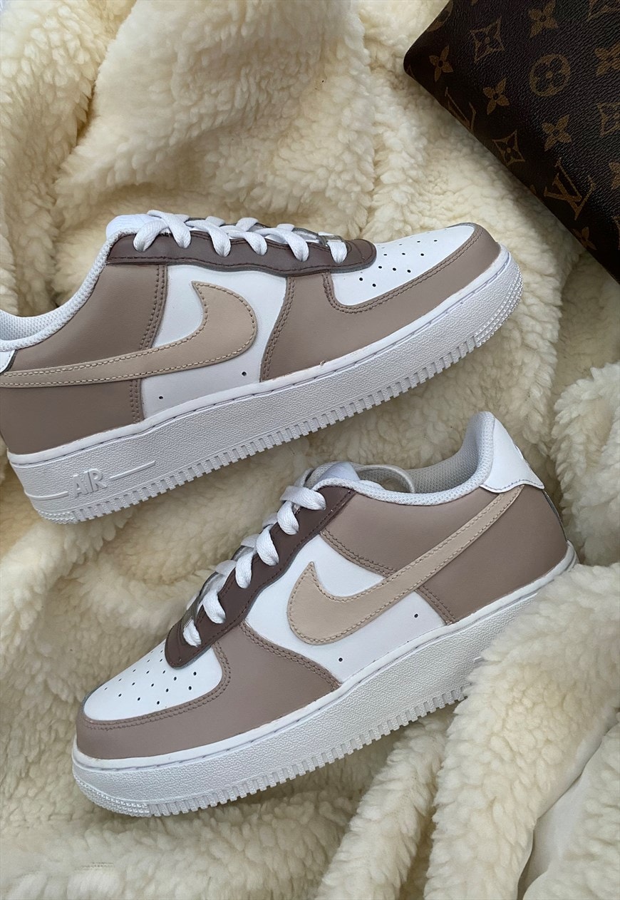 Beige air force 1 hotsell