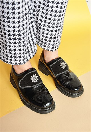 90S GRUNGE PATENT LEATHER SHOES