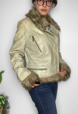  Vintage 90s leather biker jacket beige with fur trim