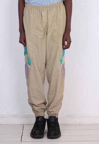 VINTAGE PUMA SPORTS SHELL TRACKSUIT CVTP45