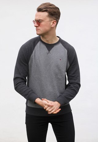 TOMMY HILFIGER USA BNWT STREETBOY CHARCOAL SWEATSHIRT
