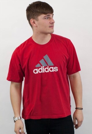 VINTAGE ADIDAS T-SHIRT