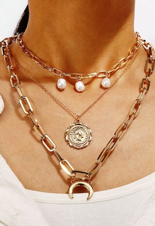COIN PEARL MOON CHAIN NECKLACE IN GOLD