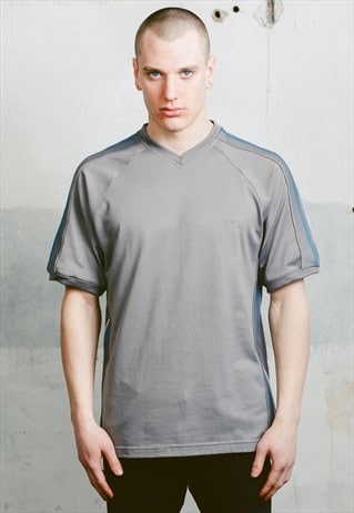 VINTAGE NIKE T-SHIRT
