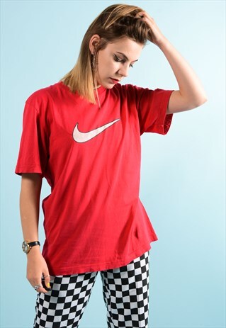 VINTAGE RED NIKE TEE SHIRT