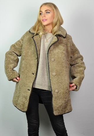 VINTAGE 70S LIGHT BLONDE REVERSE TEDDY SHEEPSKIN COAT