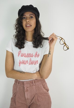 I WANNA BE YOUR LOVER GRAPHIC SLOGAN TEE