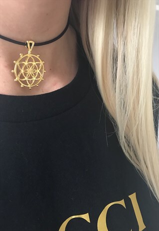 THE GOLD FLOWER OF LIFE CHOKER