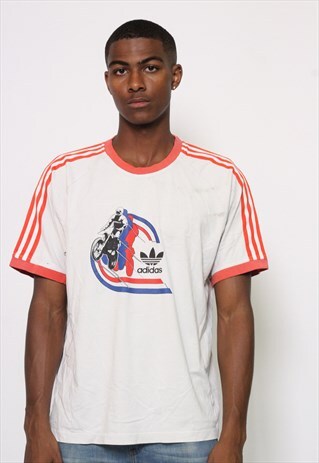 VINTAGE ADIDAS T-SHIRT