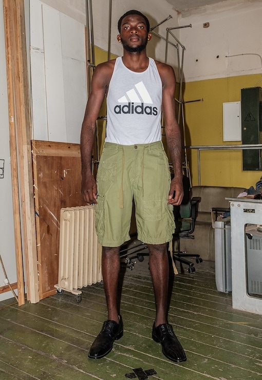 garment image