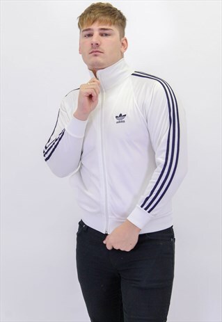 VINTAGE ADIDAS JACKET IN WHITE