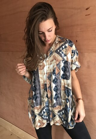 PATTERNED OVERSIZED RETRO VINTAGE UNISEX FESTIVAL SHIRT