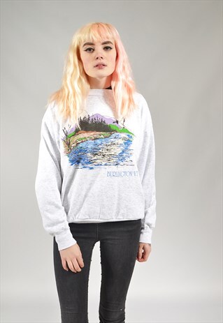 VINTAGE GREY LANDSCAPE SWEATER