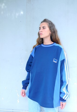 VINTAGE ADIDAS SWEATSHIRT