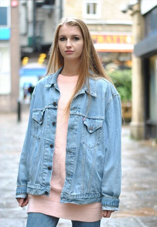 VINTAGE 90S LEVI'S OVERSIZED DENIM RED TAB JACKET LEVI