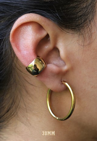 TARNISH FREE 316L STAINLESS STEEL MINIMAL GOLD HOOPS - 30MM