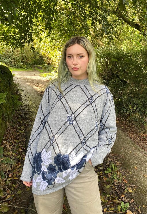 garment image