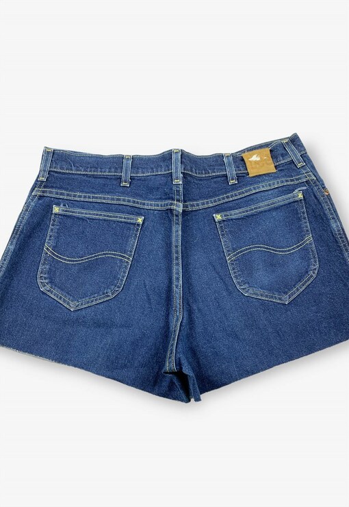 garment image
