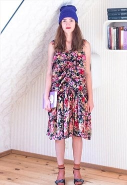 Bright floral sleeveless ruffle vintage dress