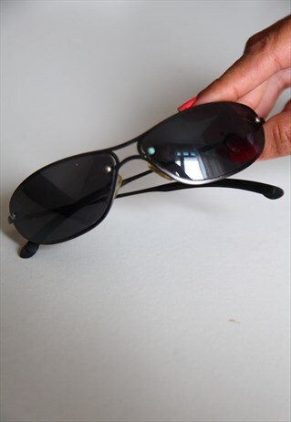 VINTAGE GREY FRAME, DARK GREY LENSES