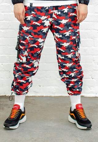 OVERSIZED UTILITY STREETWEAR COMBAT TROUSER