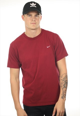 VINTAGE 90S NIKE SMALL LOGO T SHIRT TEE