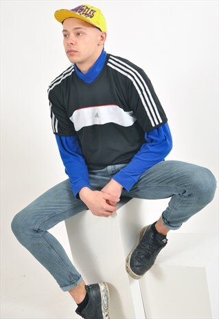 VINTAGE ADIDAS JERSEY IN BLACK