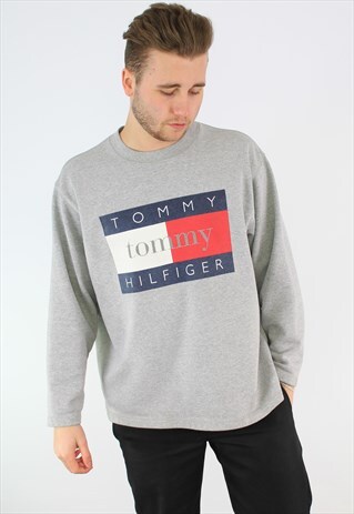TOMMY HILFIGER BIG FLAG SPELLOUT BOOTLEG VINTAGE SWEATSHIRT