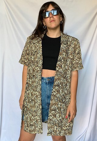 VINTAGE 90S ANIMALIER SHIRT WITHOUT BUTTON PLACKET