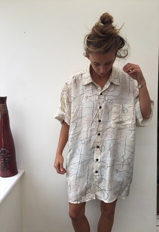 CRAZY PATTERNED OVERSIZED RETRO VINTAGE FESTIVAL SHIRT.