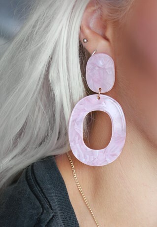 STATEMENT OVERSIZED PINK ACRYLIC DANGLE HOOPS EARRINGS
